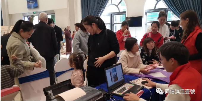 愛心定制抱枕，把幸福抱回家